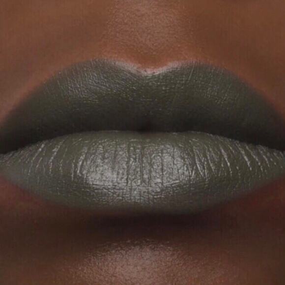 JEFFREE STAR COSMETICS NIB VELVET TRAP Lipstick SO JADED Muted Deep Jade Green - Picture 16 of 16